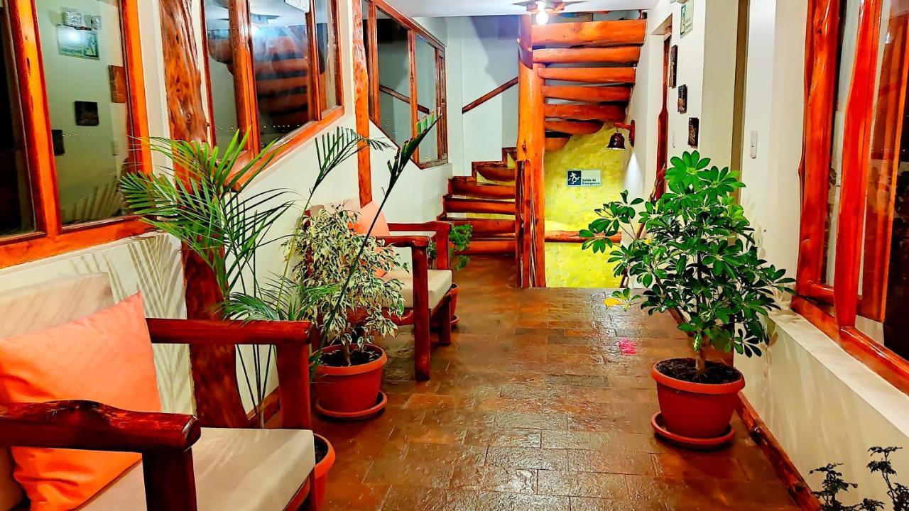 Hotel Maderanegra By Huasicama Latacunga Εξωτερικό φωτογραφία